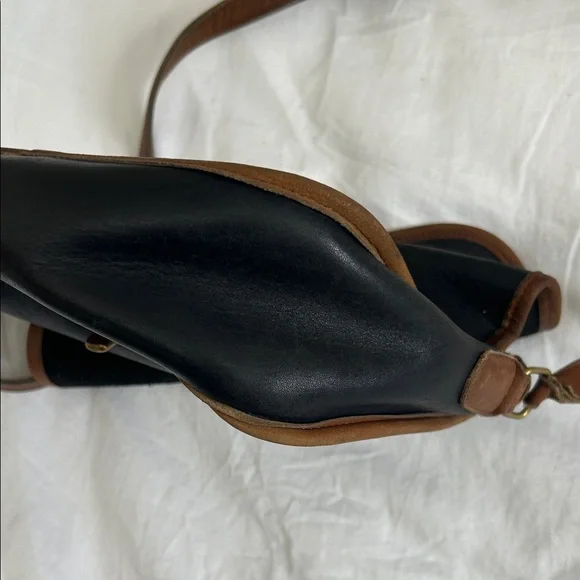 COACH Black and Brown Leather Crossbody Bag - Picture 5 of 11